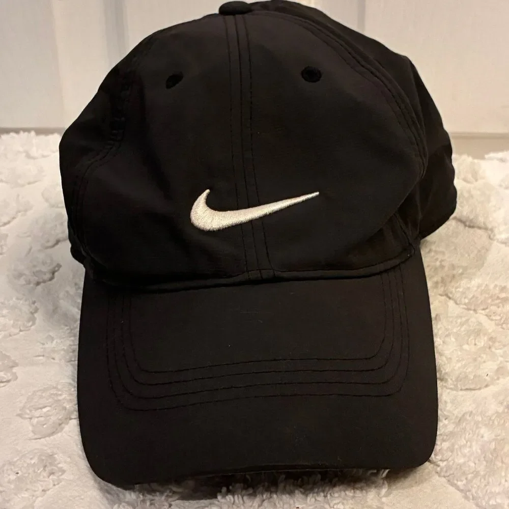 Nike Golf Black Hat Cap Featherlight Running Tennis Adjustable Size OS